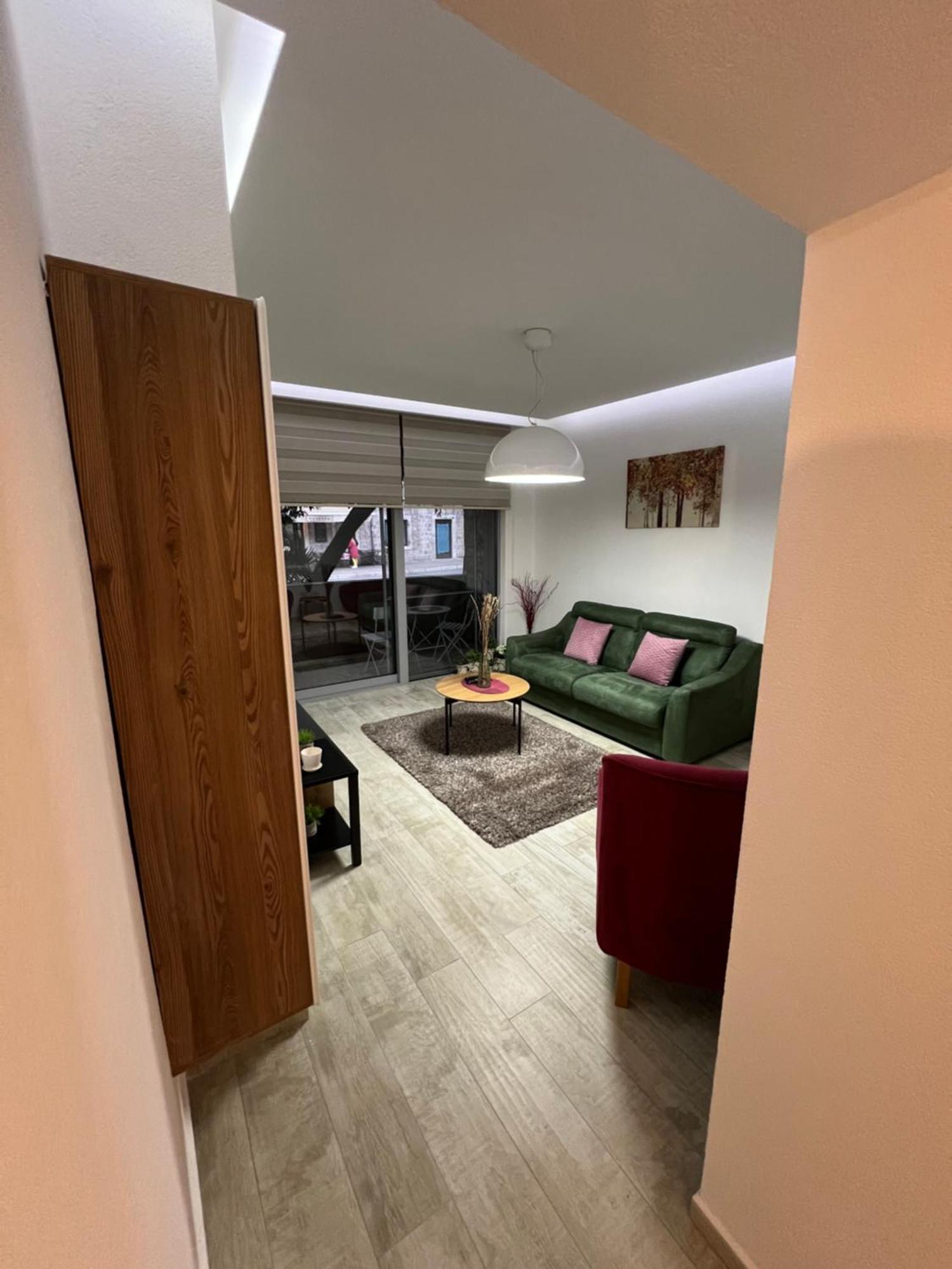 Appartamento Apartman Nadja Cattaro Esterno foto
