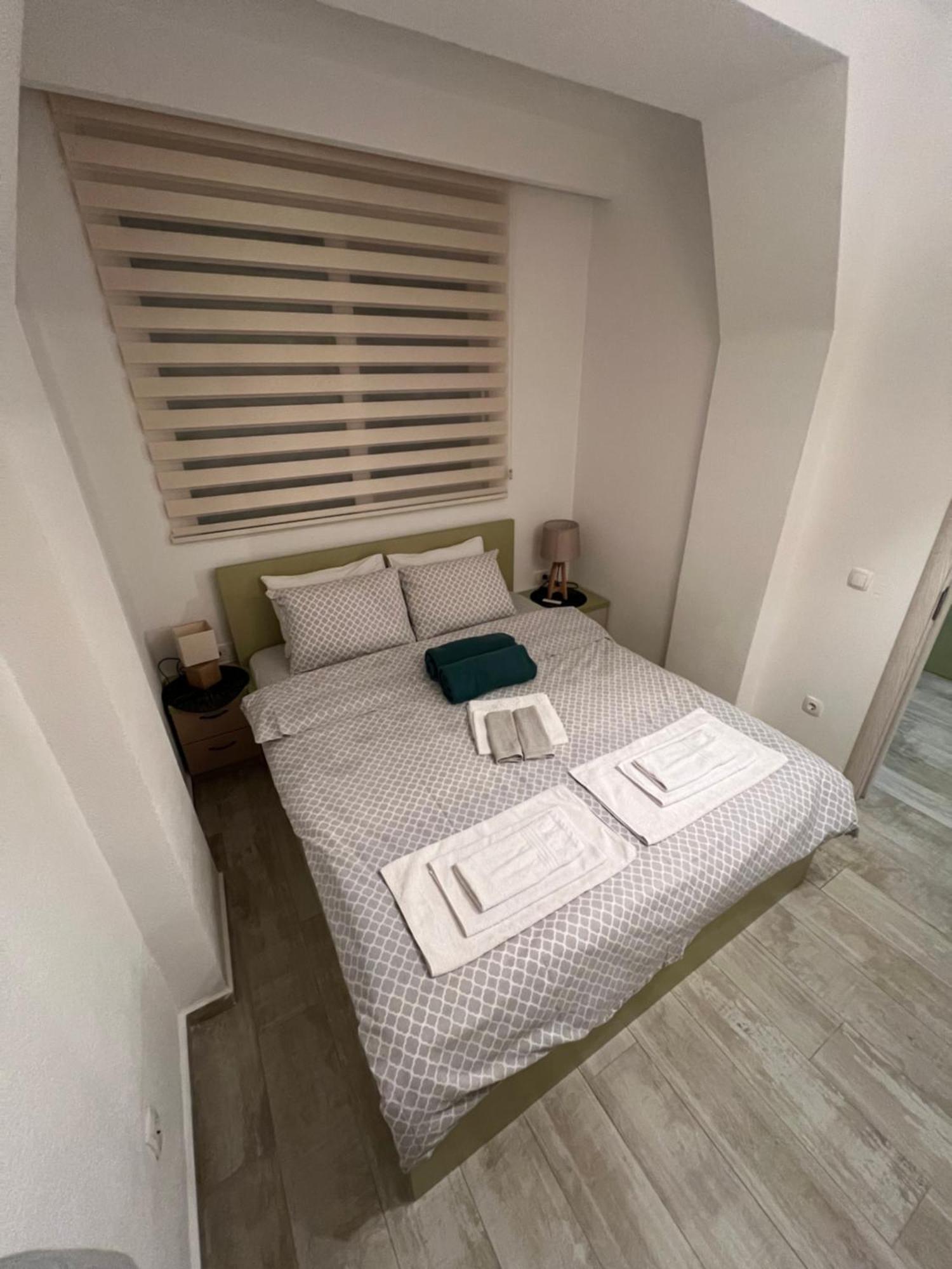 Appartamento Apartman Nadja Cattaro Esterno foto